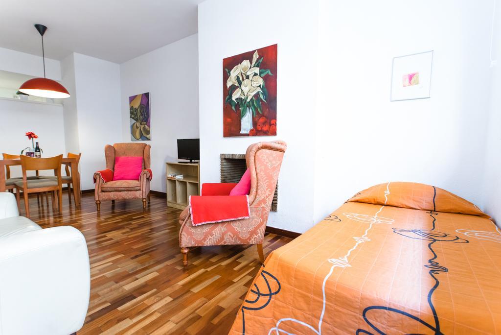 Sweet Bcn Apartments برشلونة المظهر الخارجي الصورة